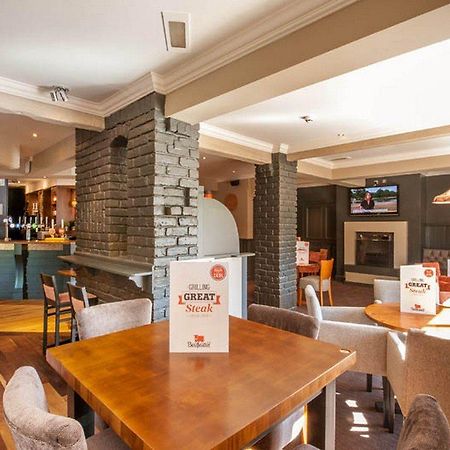 Premier Inn Telford Central Eksteriør billede